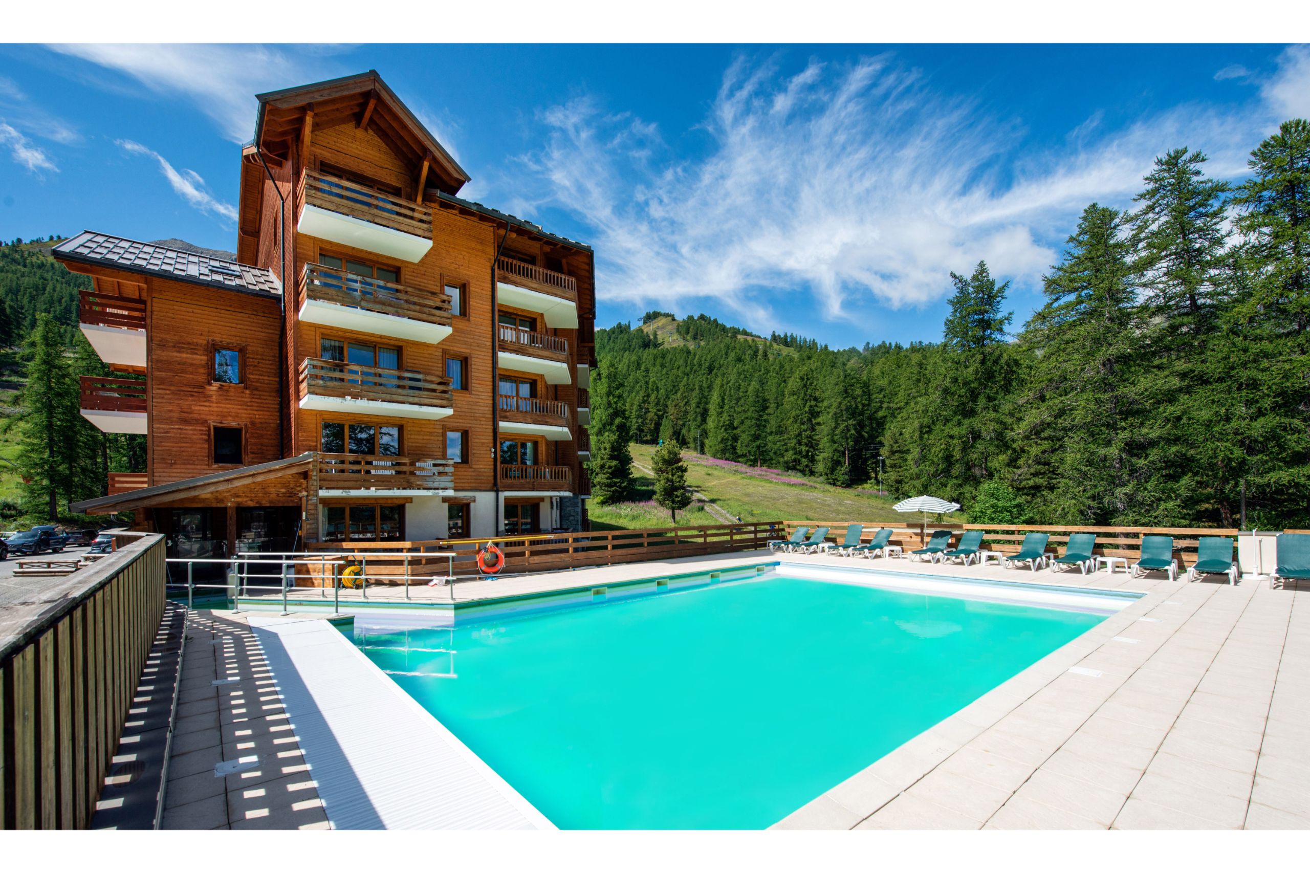 L'Albane 2p 4/5 Superior