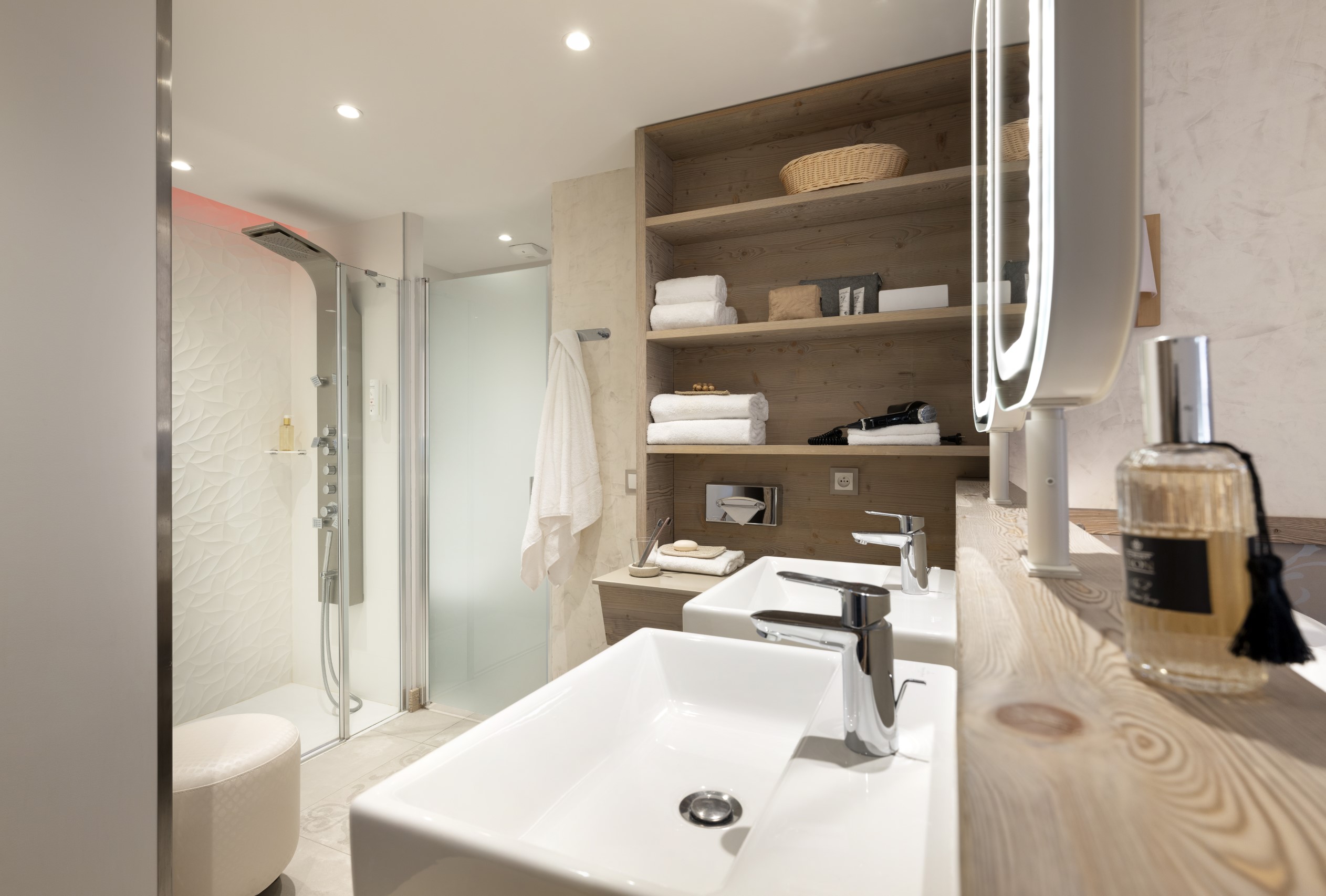 Premium residence L'Hévana 3p6p Sauna