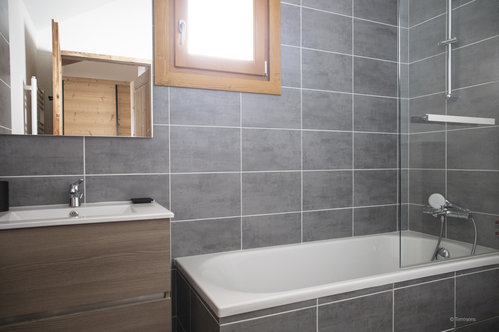Les Edelweiss TS 3p6p Standard A36S