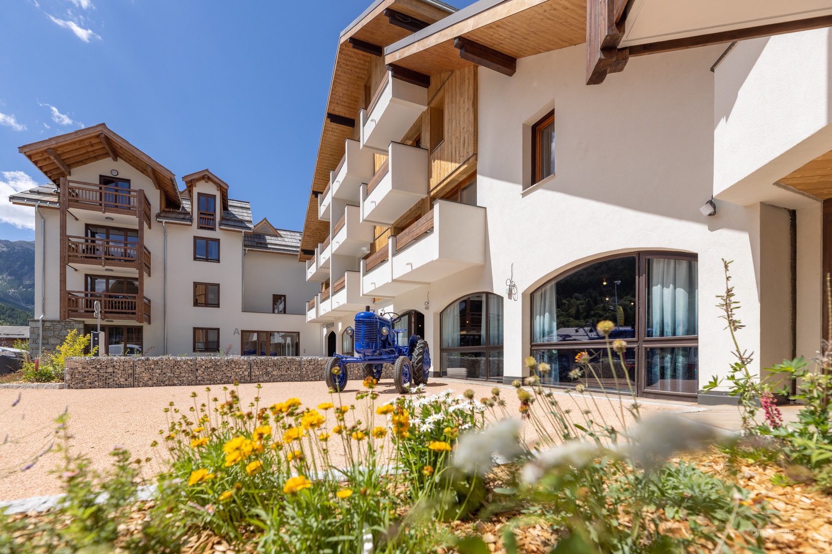 Le Cristal Lodge Daddy Pool RQ4S