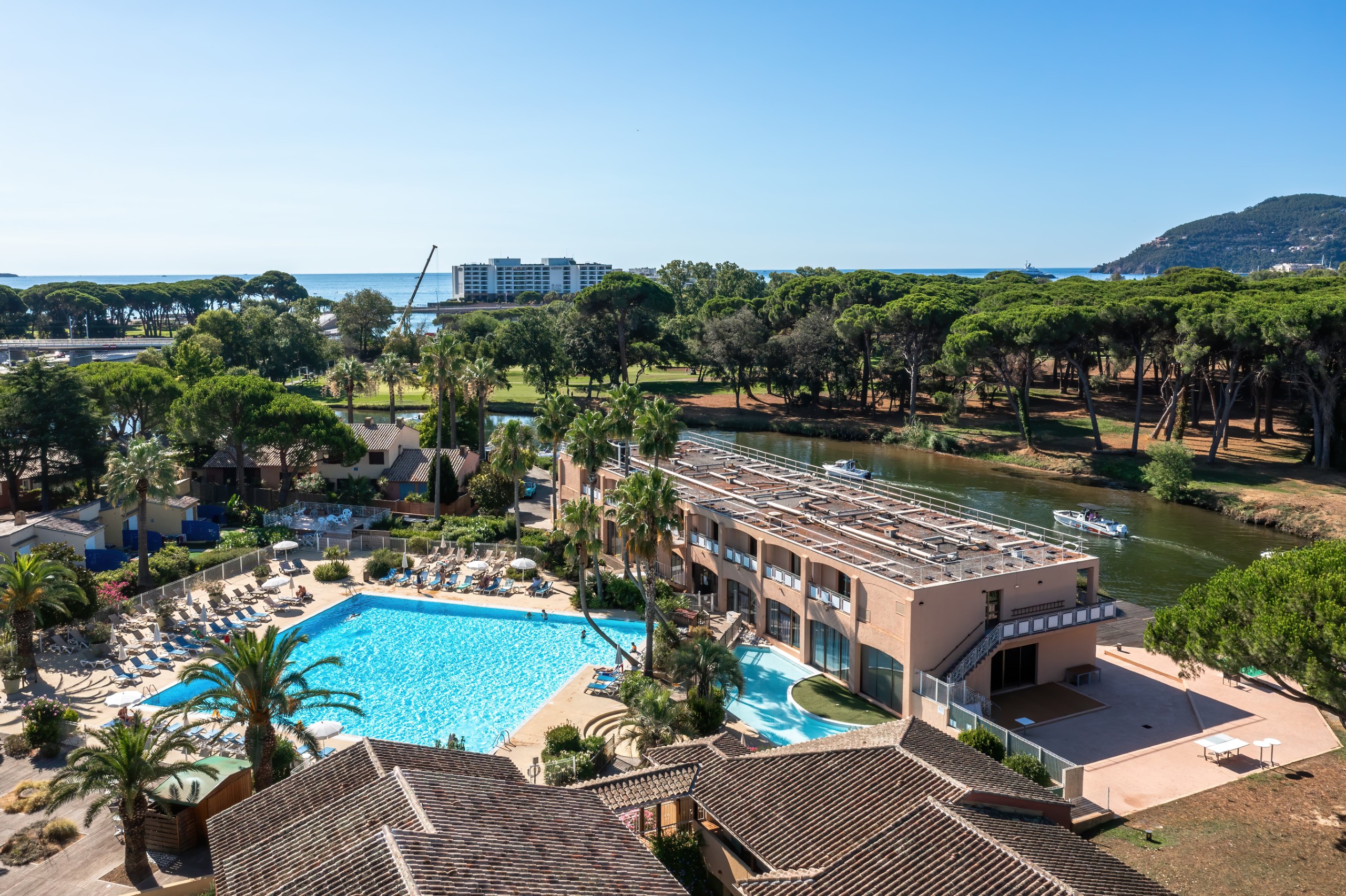 Cannes Mandelieu S4p NR