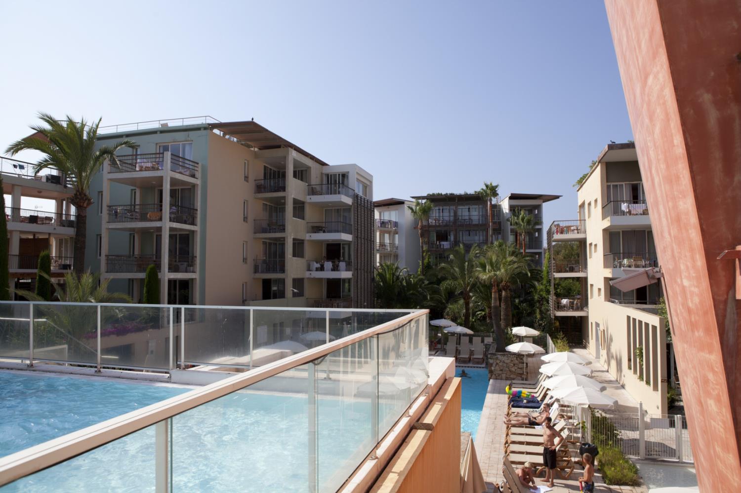 Port-Prestige 2p 4 Jacuzzi