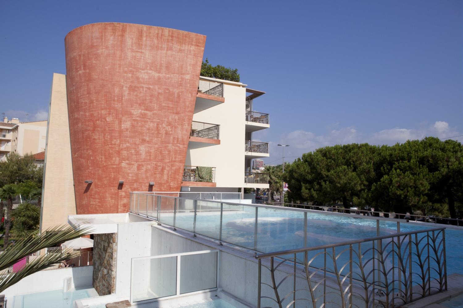 Port-Prestige 2p 4 Jacuzzi, Antibes