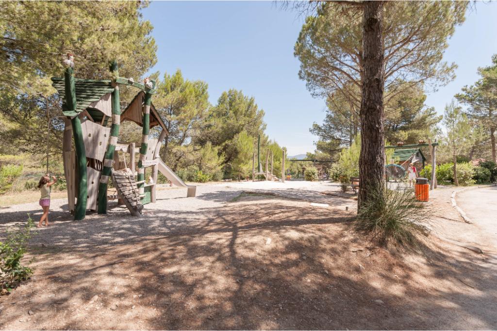 Pont Royal en Provence 2/3p 5/6 Sel