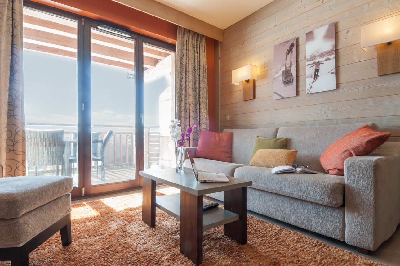 L'Amara 2p4p Balcony