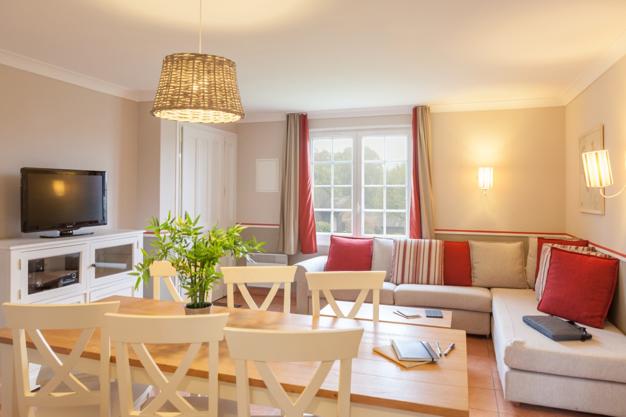 Normandy Garden House 4p8p SUP, Branville