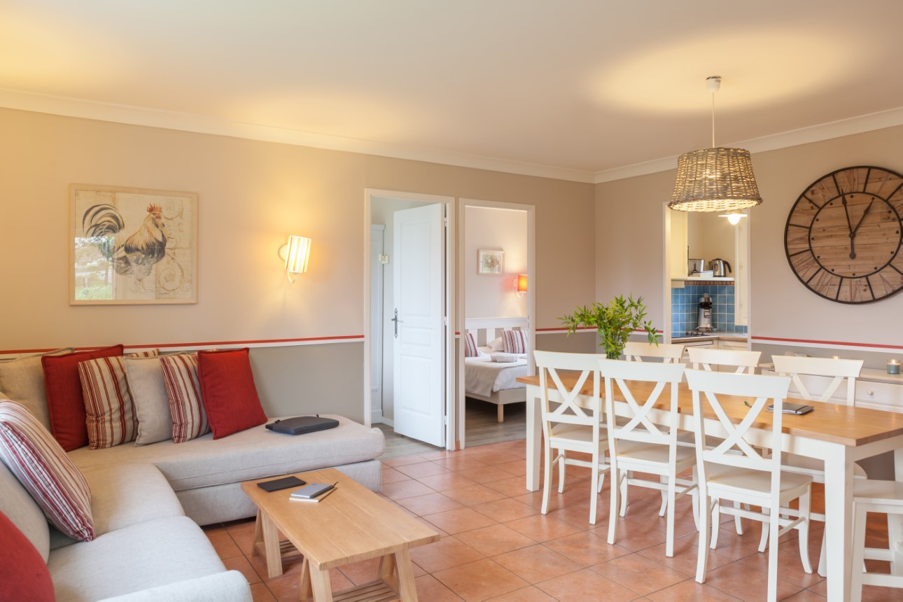 Normandy Garden House 4p8p SUP