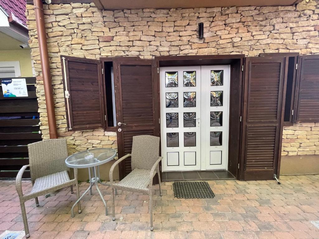 Studio- Villa 2