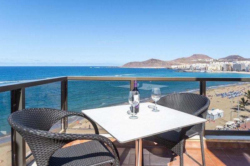 Apartamentos Colon Playa