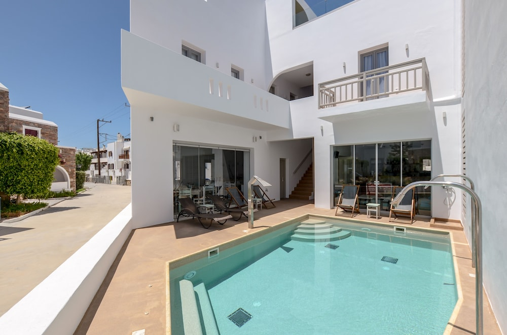 Argo Hotel, Naxos City