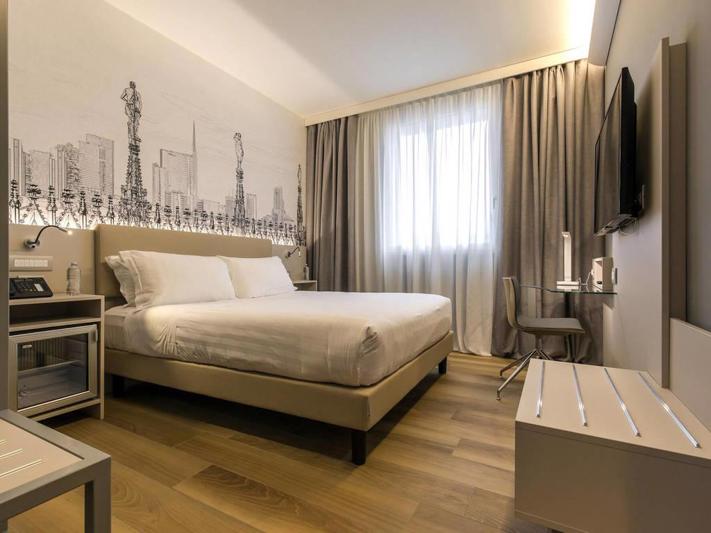 43 Station Hotel, Milaan