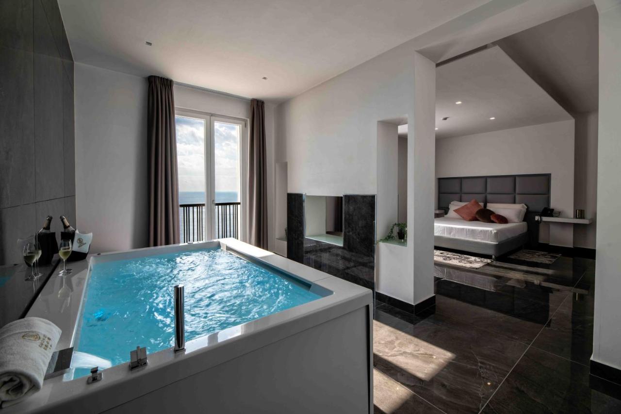 Grand Hotel Serapide, Pozzuoli
