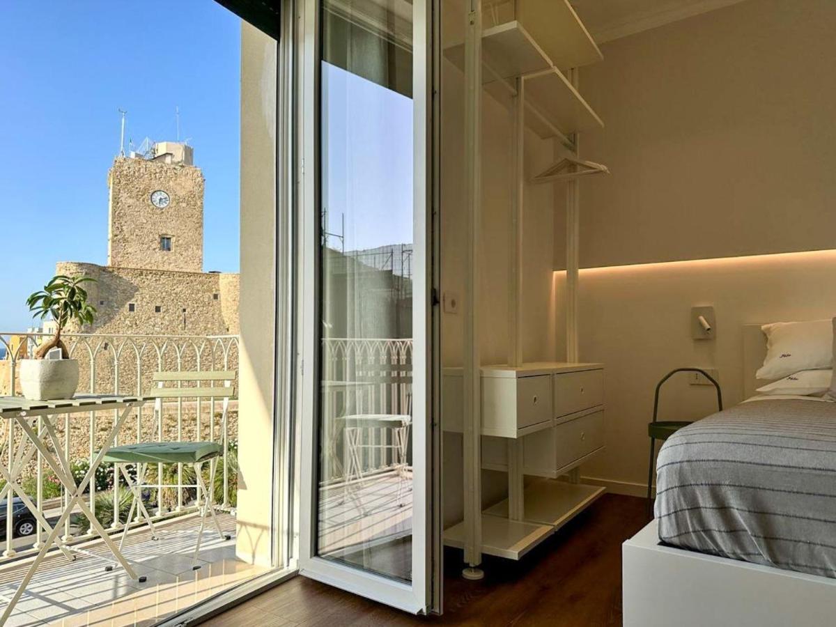 Glave Rooms