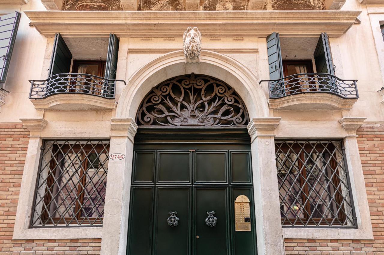 Palazzo Dei Fiori By Room Mate, Venetië