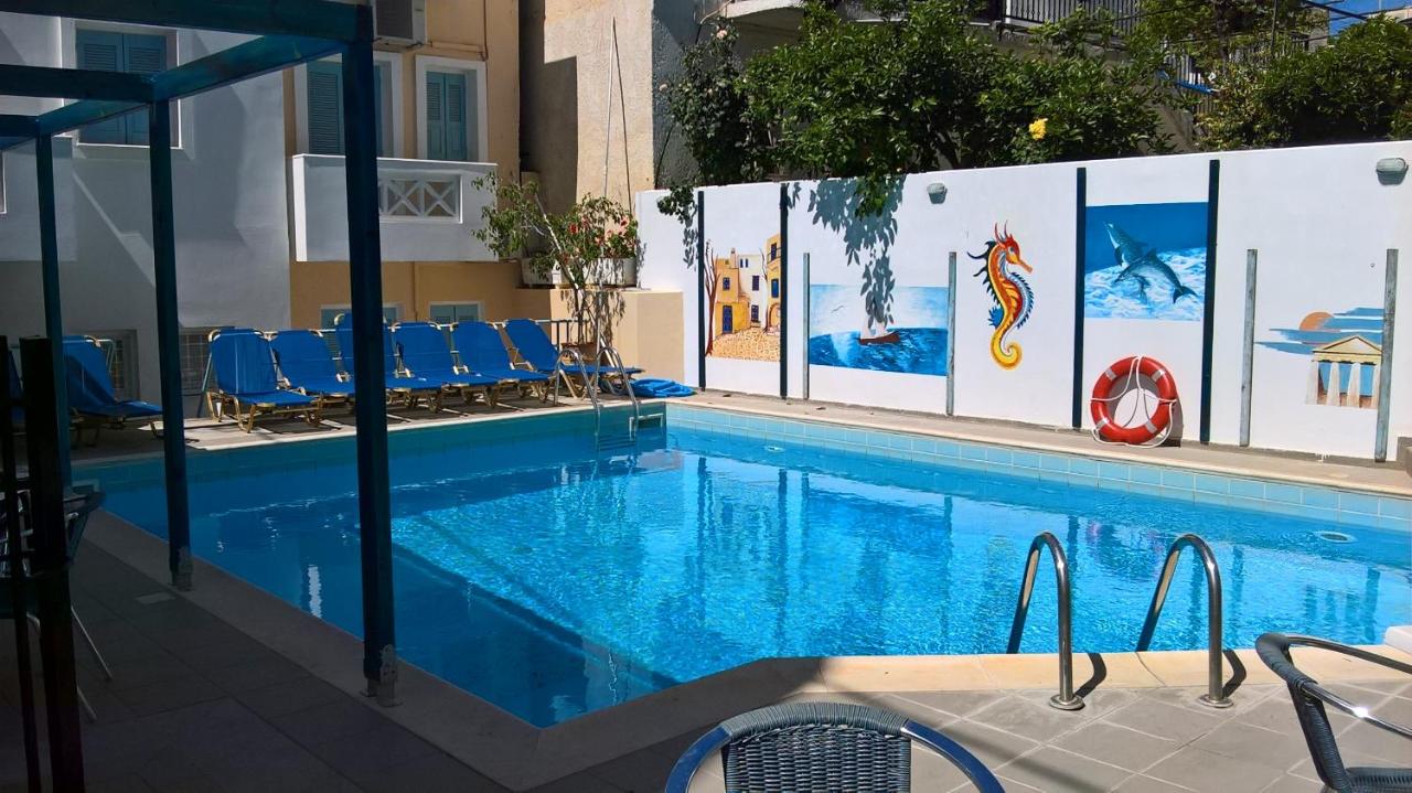 Renia Studios