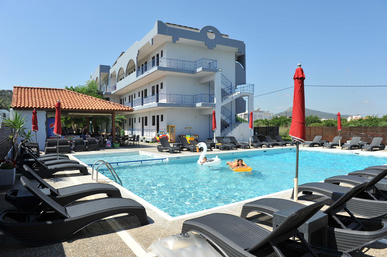 Maritime Hotel Apartments, Kremasti