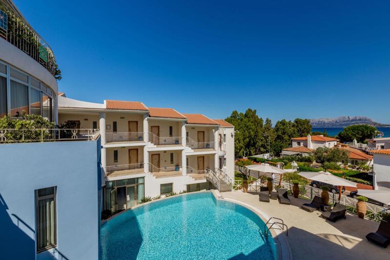 The Pelican Beach Resort & SPA