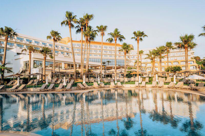 St. George Beach Hotel & Spa Resort, Paphos