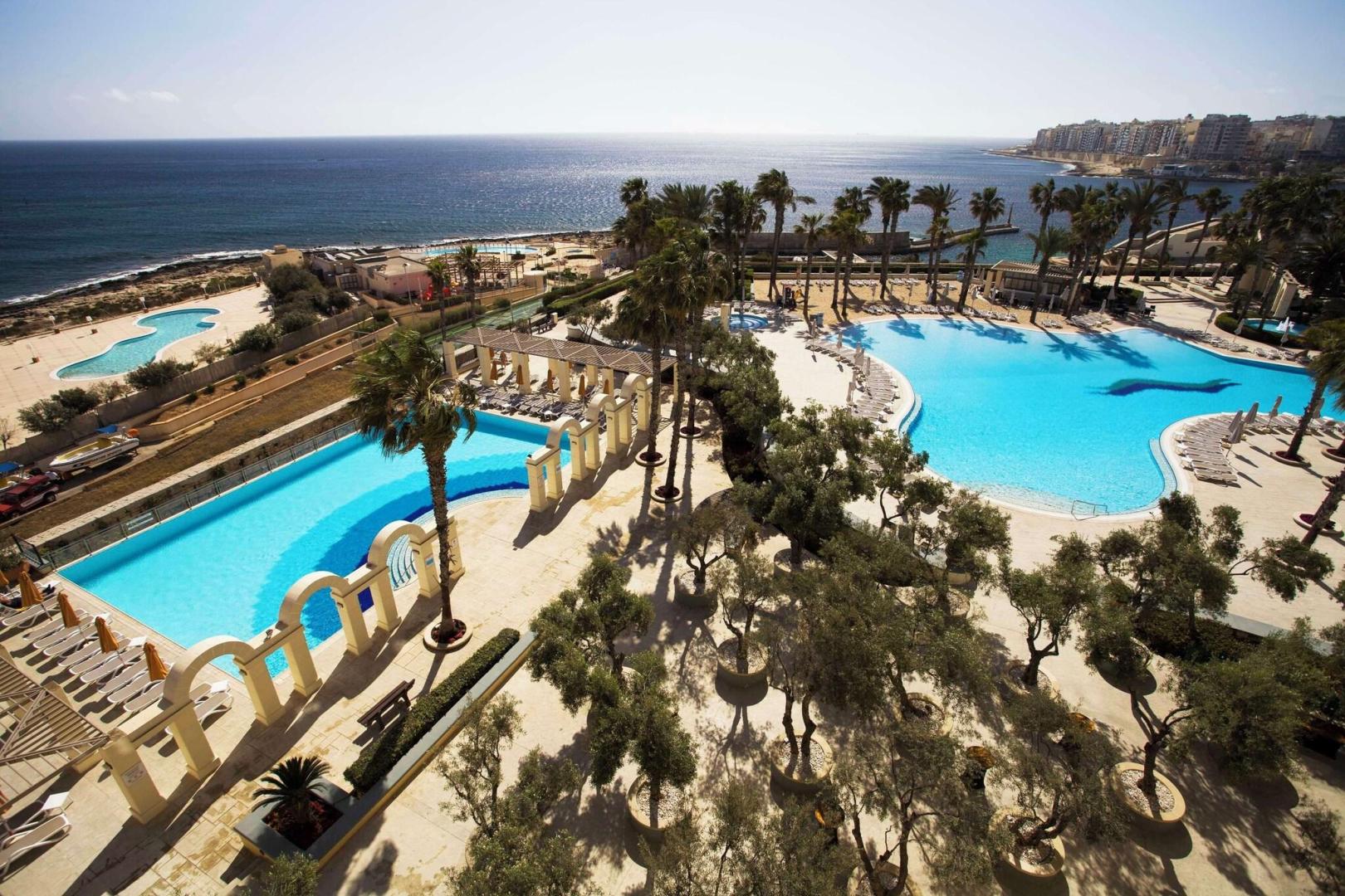 Hilton Malta, St. Juliaans
