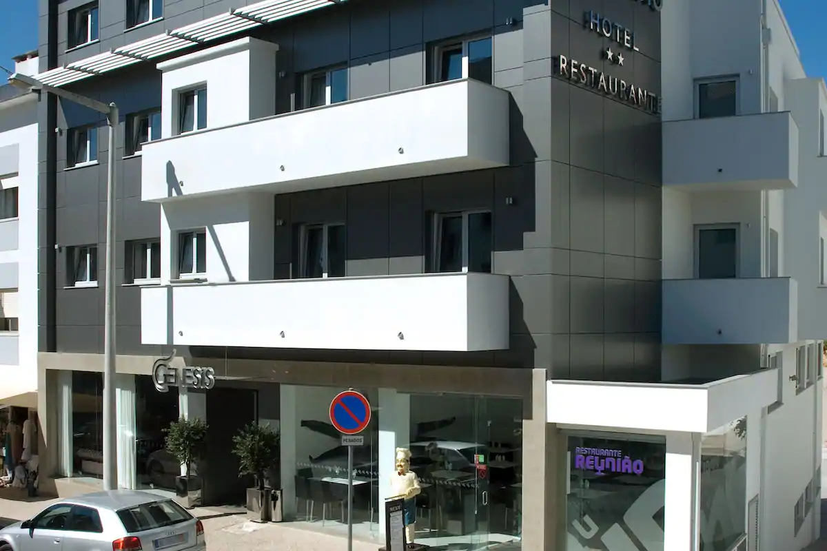 Hotel Genesis, Fatima