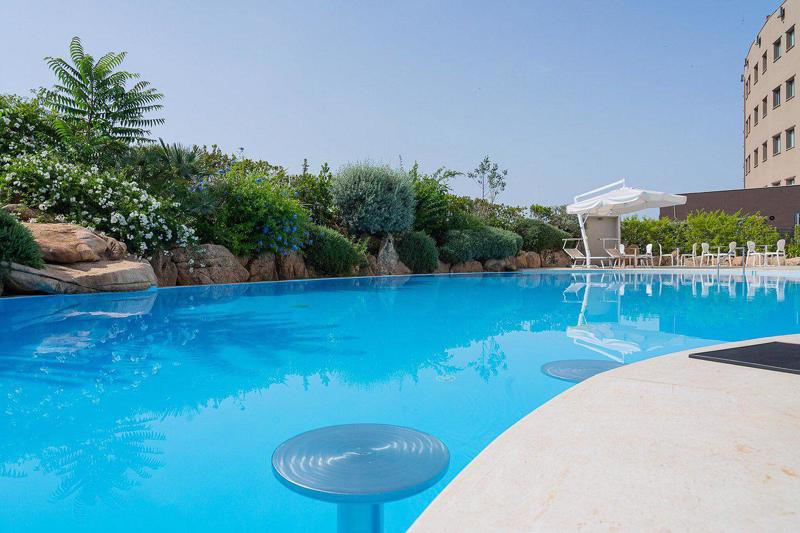 Mercure Olbia, Olbia