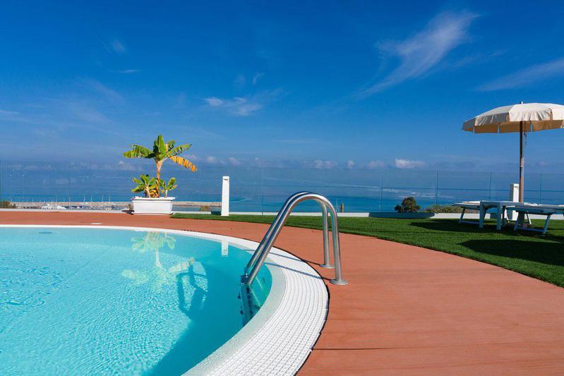 New Paradise Residence