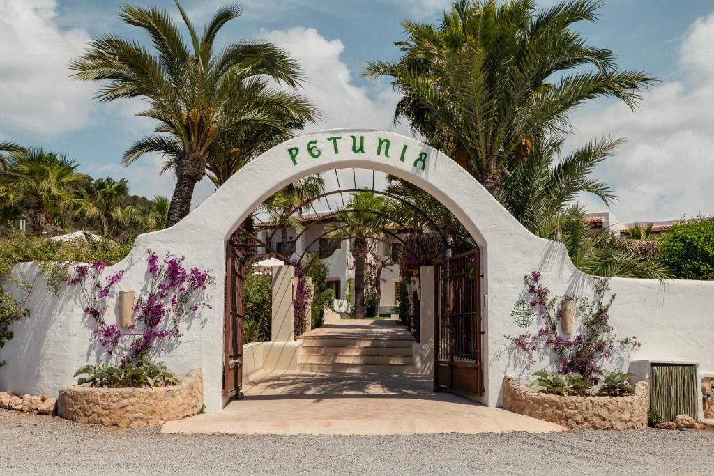 Petunia Ibiza, a Beaumier Hotel