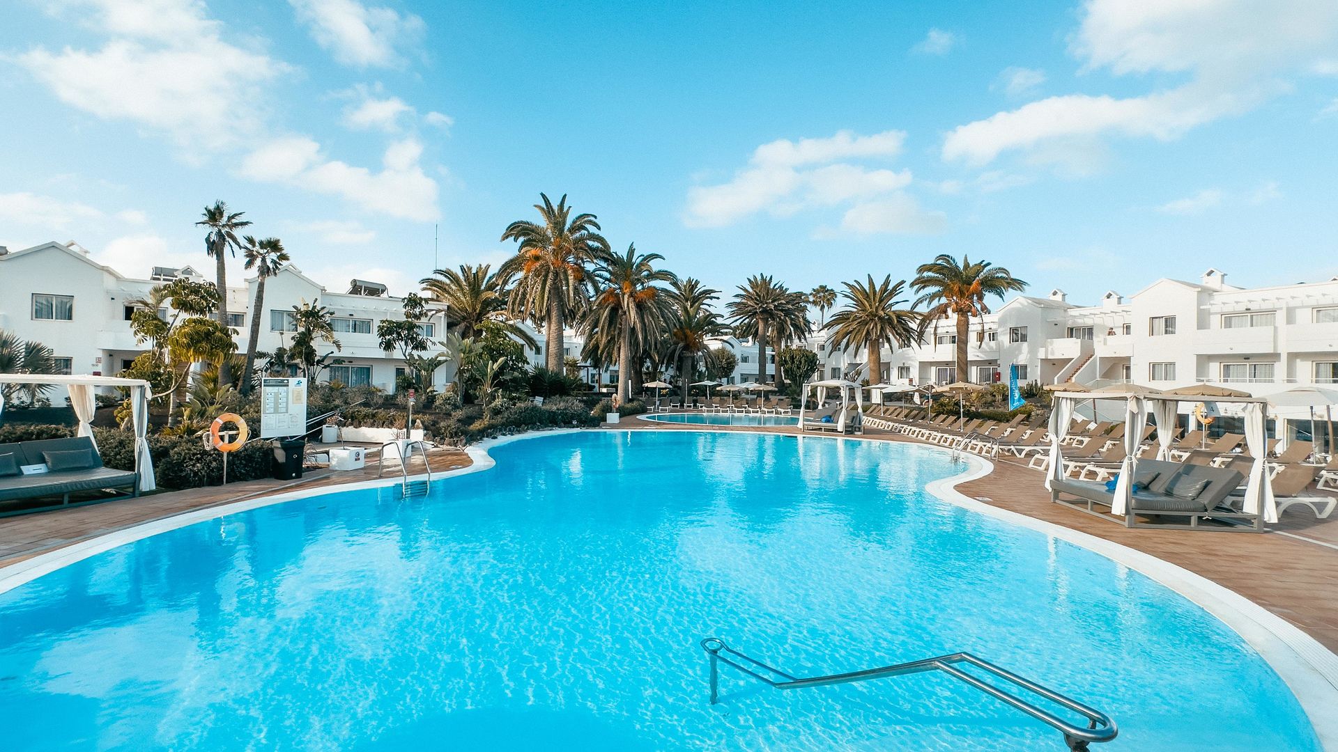 Labranda Corralejo Village