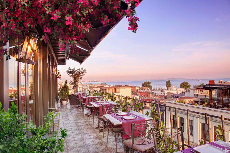 Skalion Hotel