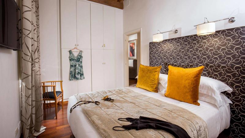 iRooms Spanish Steps