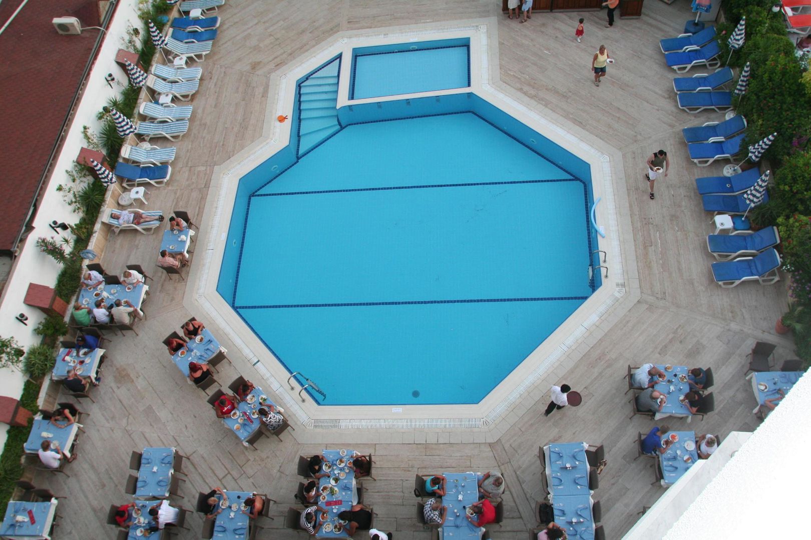 Elysee Beach Hotel