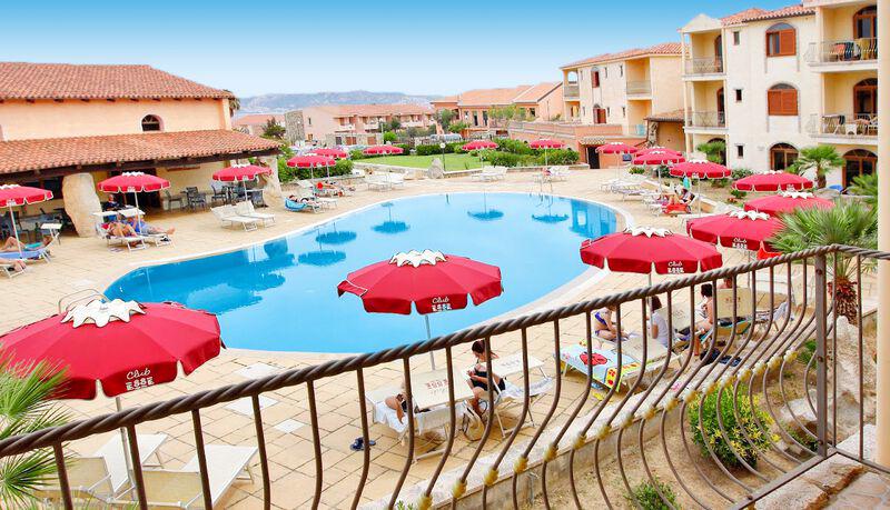 Club Esse Posada, Palau