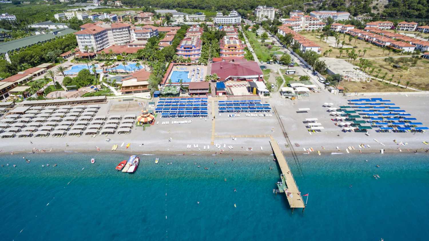 Sailor's Beach Club, Kiris
