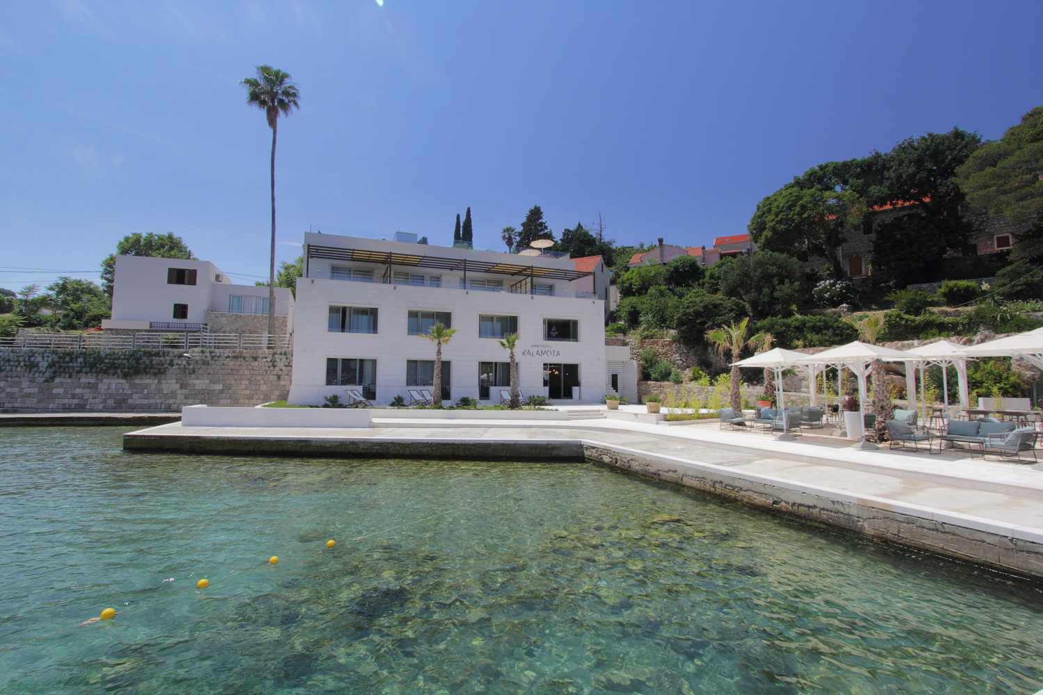 Kalamota Beach House